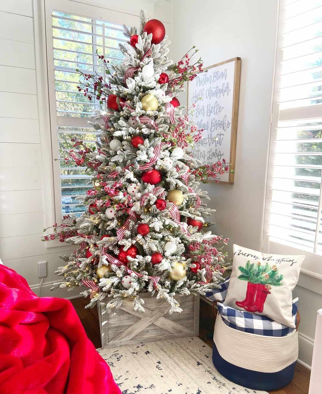 Frosted Christmas Tree with Red and White Decor - Soul & Lane